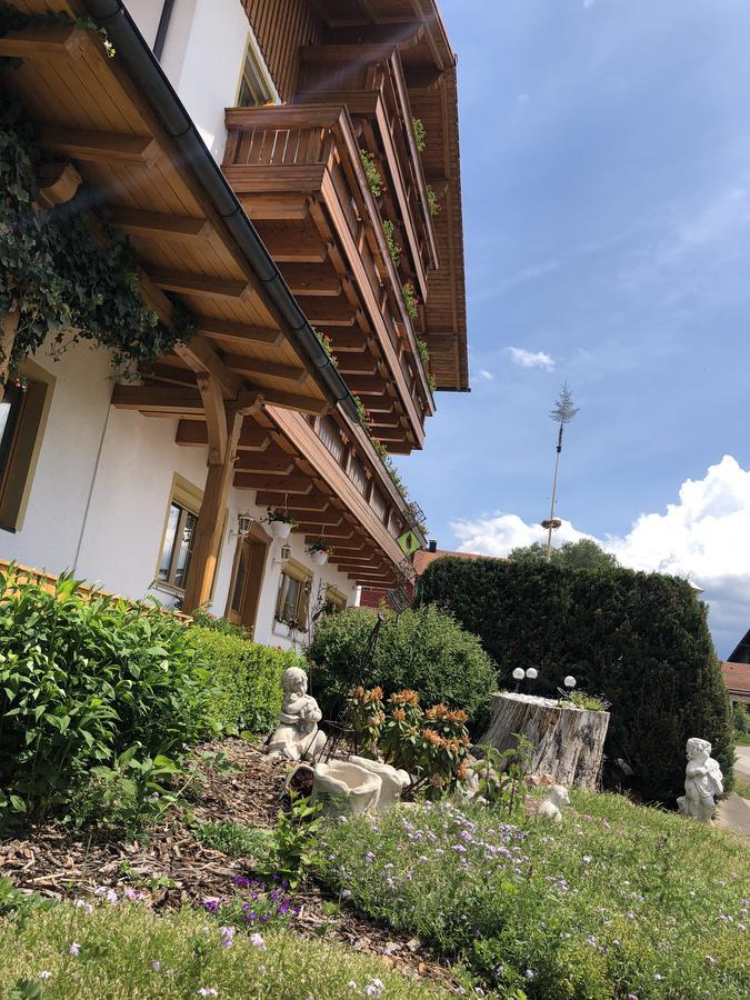 Landgasthof Brandtner Wirt Hotel Langdorf  Exterior photo